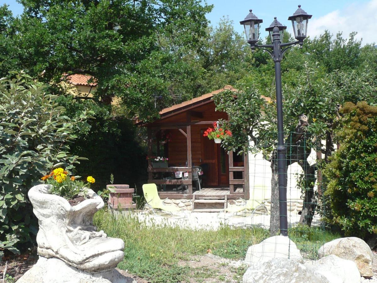 Les Chalets Du Verger Des Ascarines Corneilla-de-Conflent Esterno foto