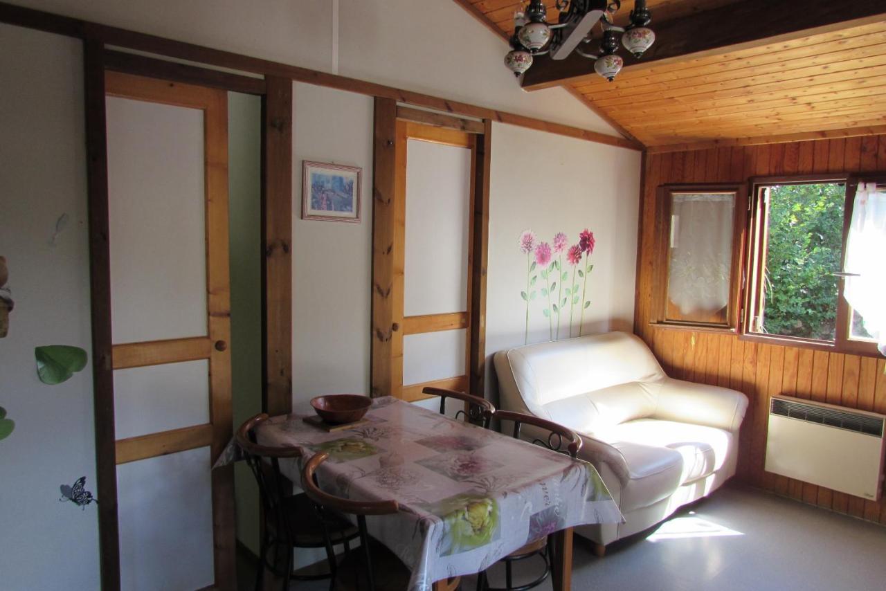 Les Chalets Du Verger Des Ascarines Corneilla-de-Conflent Esterno foto