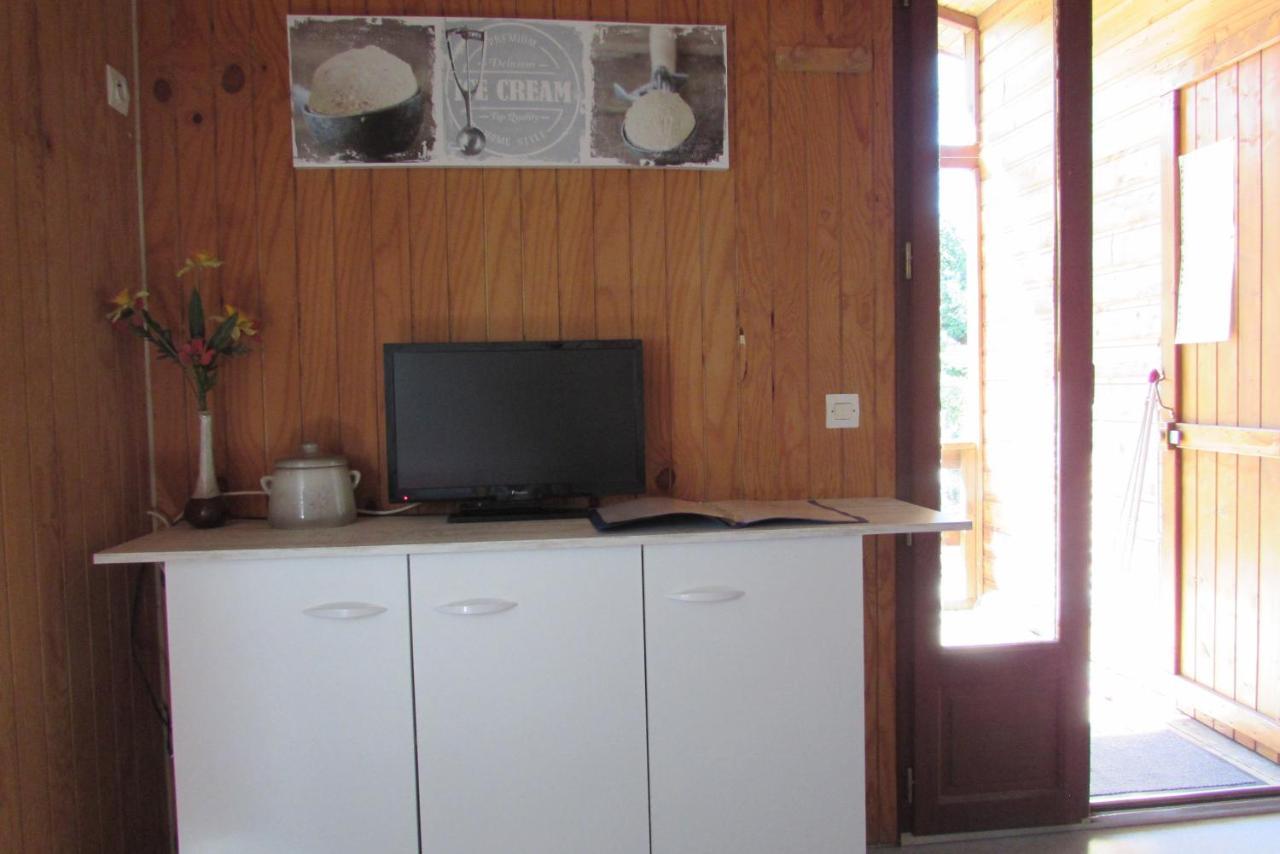 Les Chalets Du Verger Des Ascarines Corneilla-de-Conflent Esterno foto