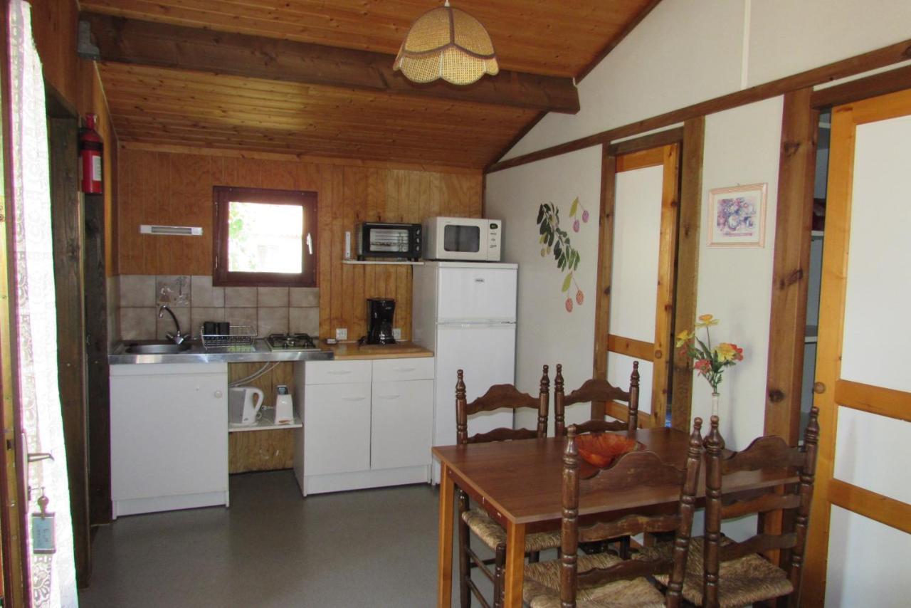 Les Chalets Du Verger Des Ascarines Corneilla-de-Conflent Esterno foto