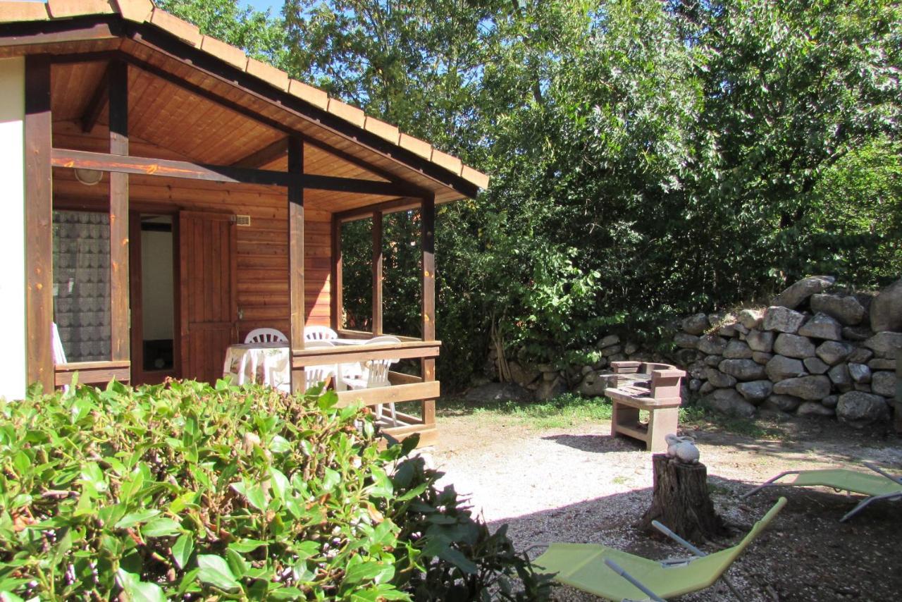Les Chalets Du Verger Des Ascarines Corneilla-de-Conflent Esterno foto